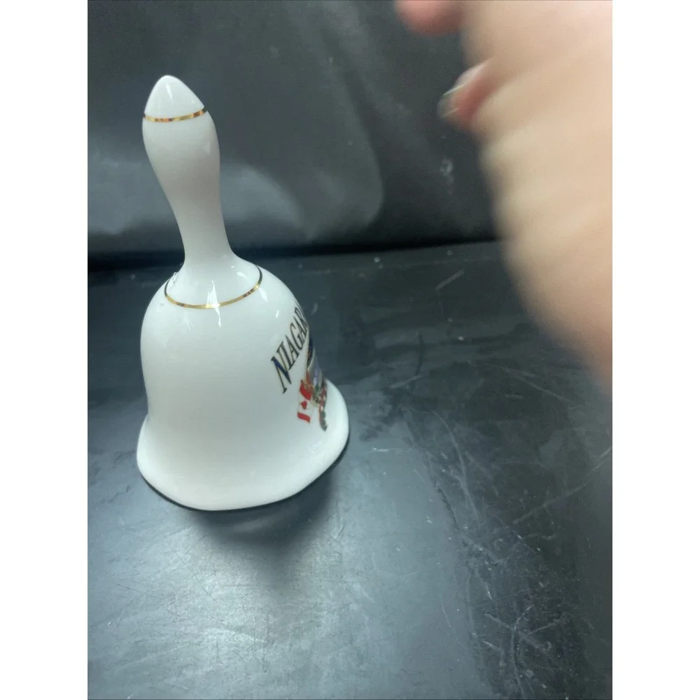Vintage Porcelain Niagara Falls Bell‎ Souvenir Approximately 3.5